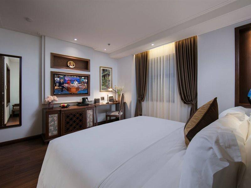 The Q Hotel Ханой Екстериор снимка